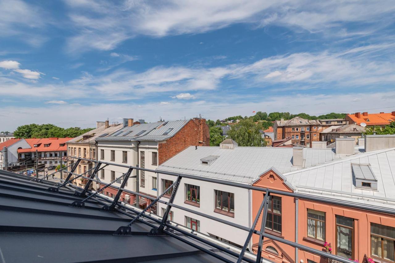 White 1 Bd Old Town Apartment By Hostlovers Каунас Экстерьер фото
